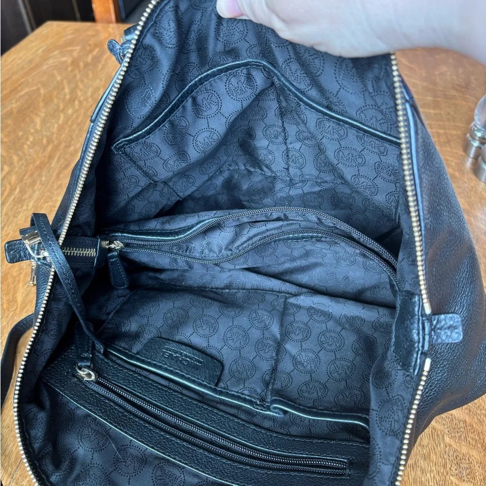 Michael Kors Black Shoulder Bag with Gold Hardware - Picture 3 of 3